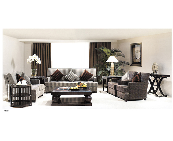 超过百人的管理团队与设计负责人平均15年以上的从业经验